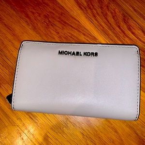 Wallet hardly used